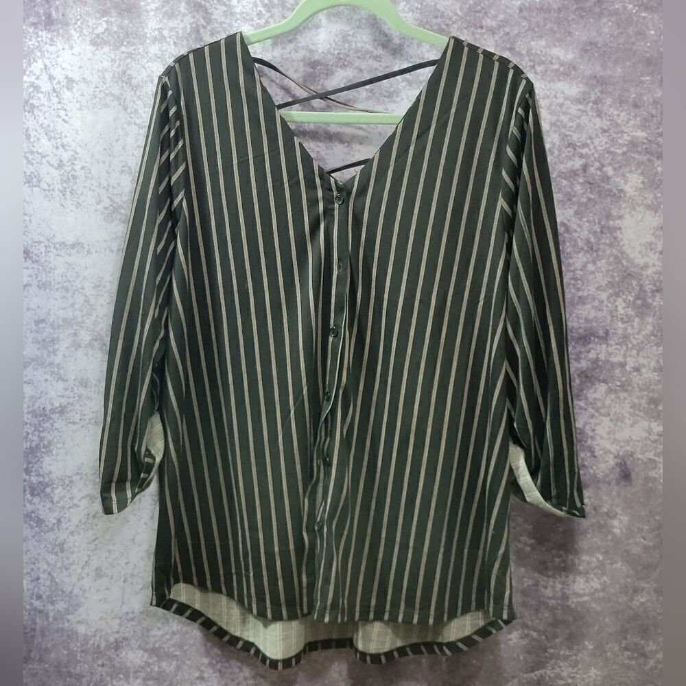 Womens Button Down Tunic‎